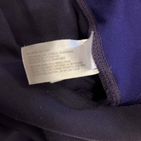 GapFitBody capris purple size medium - Picture 5 of 5